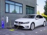 Volkswagen Passat GTE : 1er contact en vidéo