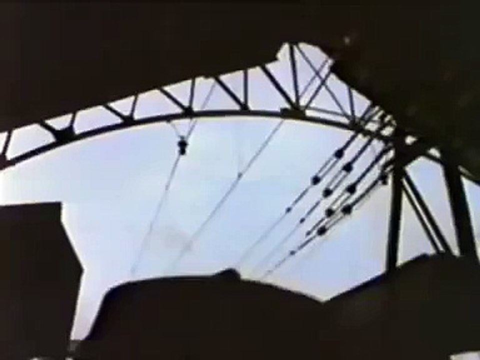 The Sisters of Mercy -- Lucretia, My Reflection