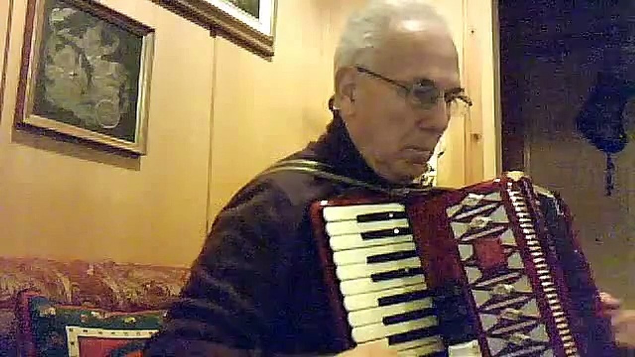 ΧΑΘΗΚΕ ΤΟ ΦΕΓΓΑΡΙ ΣΤ. ΞΑΡΧΑΚΟΣ 1939