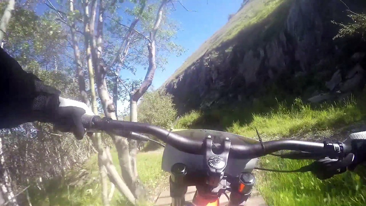 Le Diable le samedi en Kona (Les Deux Alpes)