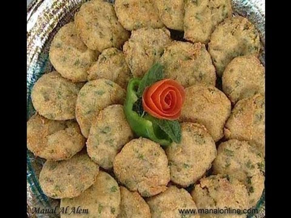 أقراص كفتة الدجاج بالبطاطس - مطبخ منال العالم