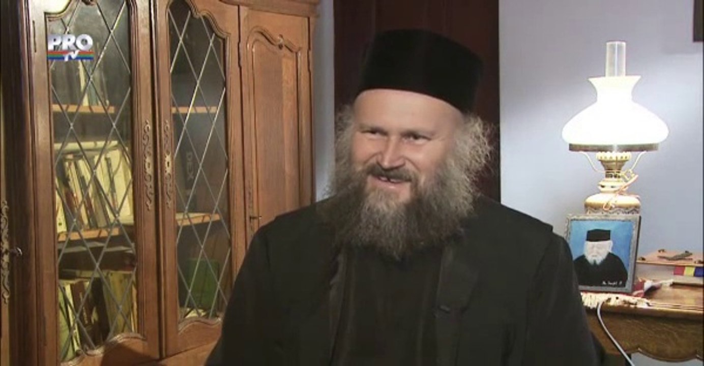 Parintele Iustin Miron despre circul DNA si satisfactia raului, dezbinarea romanilor si nevoia identitatii de neam