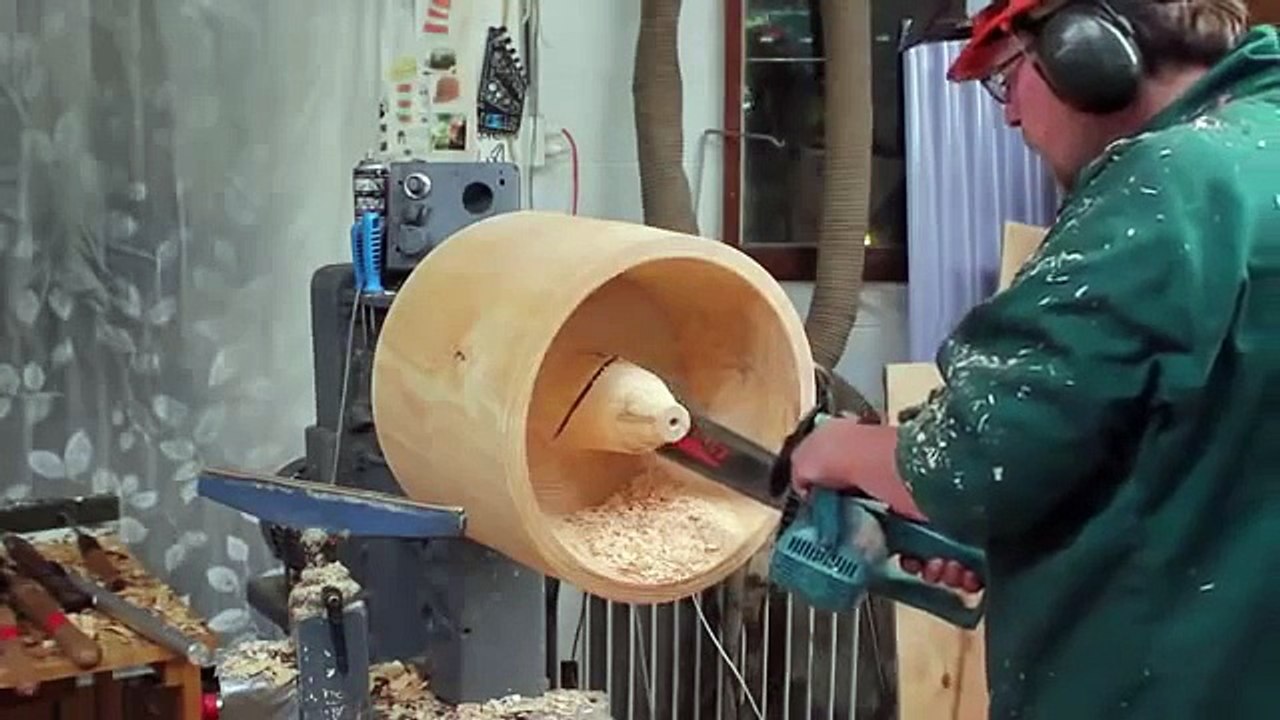 صناعة مصباح (أباجوره) من الخشب
