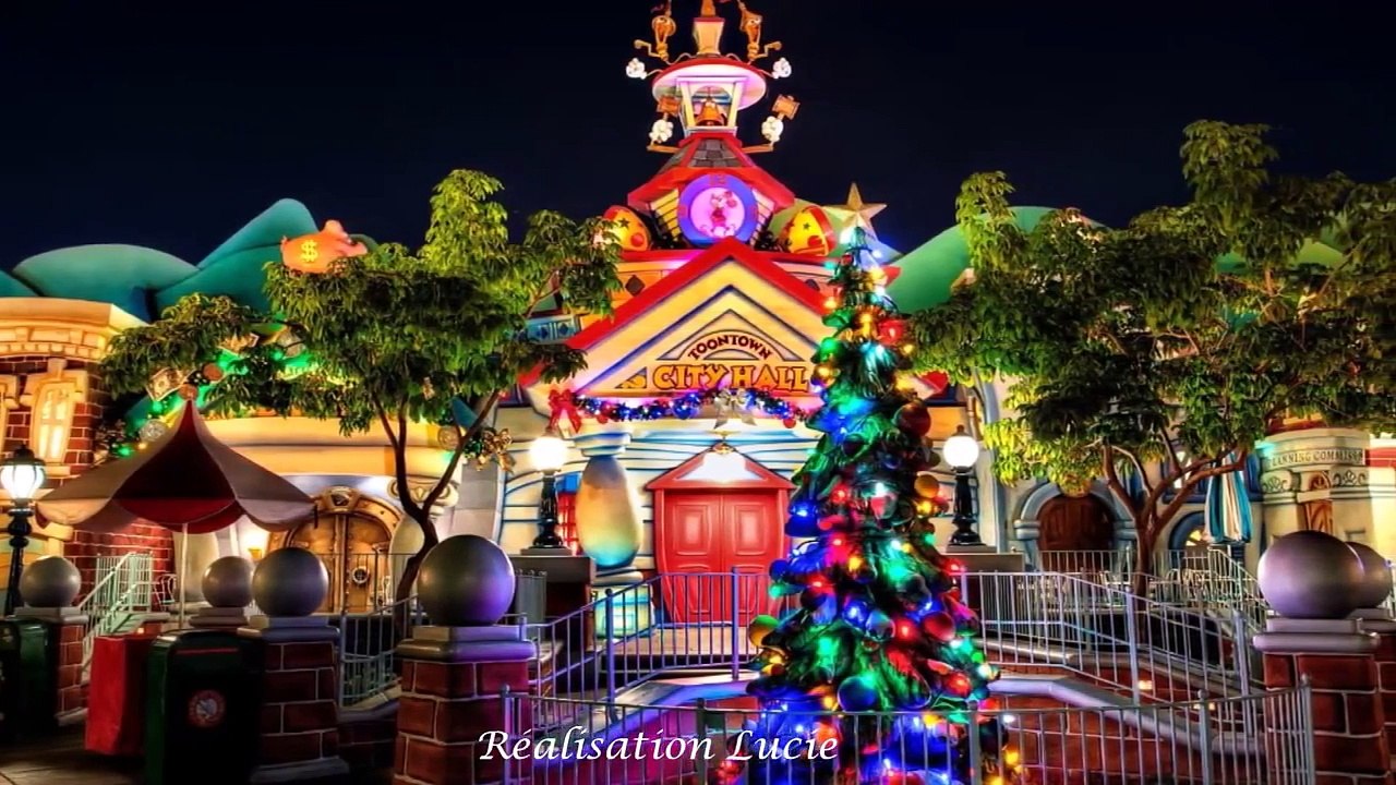 John Lennon - ❆ Happy Christmas ❆ HD