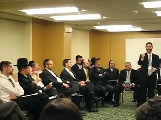 Rabbi Daniel Coren speaking at Project Inspire Leadership Meeting
