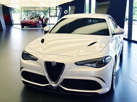 Alfa Romeo Giulia 2015