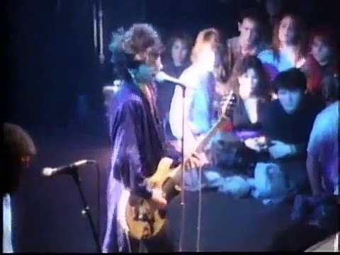 Johnny Thunders 1987 at the Roxy - * Dead or alive* Featuring Barry Jones- guitar