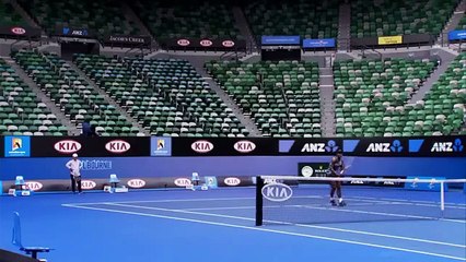 Tennis Tips Volley - Roger Federer and Serena Williams