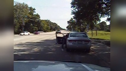 Police dashcam video shows Sandra Bland arrest