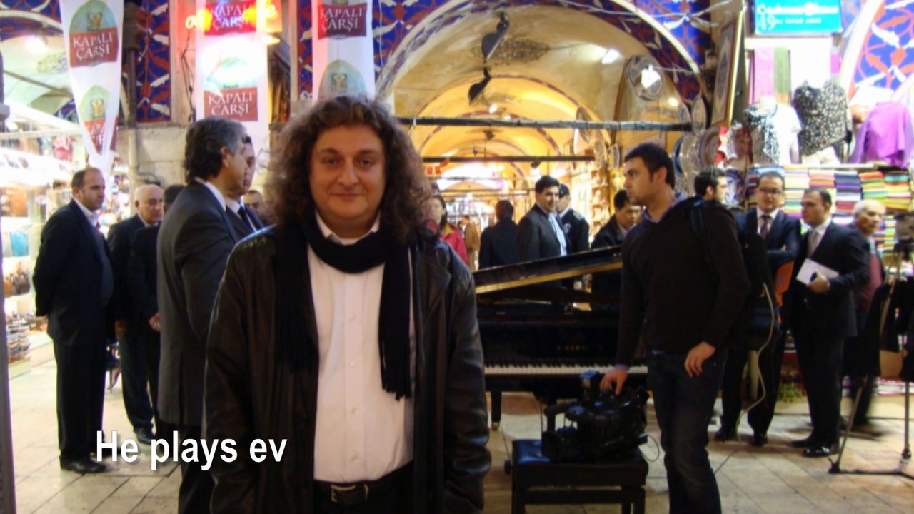 Tuluyhan Uğurlu Tanıtım/ Presentation