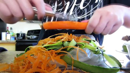 QUICKTIP TUESDAY   TITAN PEELER JULIENNE REVIEW DEMO CARROT, CUCUMBER, ZUCCHINI