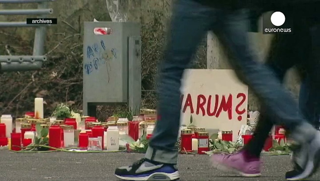 Crash Germanwings : des familles de victimes exigent les excuses du patron de Lufthansa