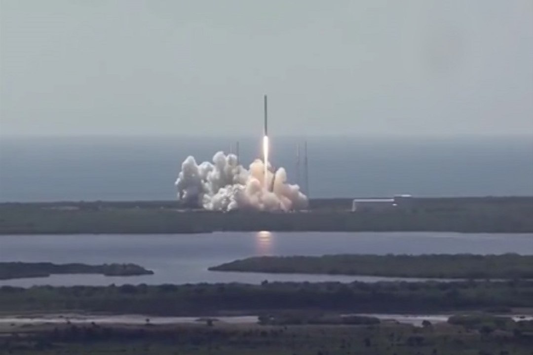 Una barra de metal culpable del desastre del Falcon9