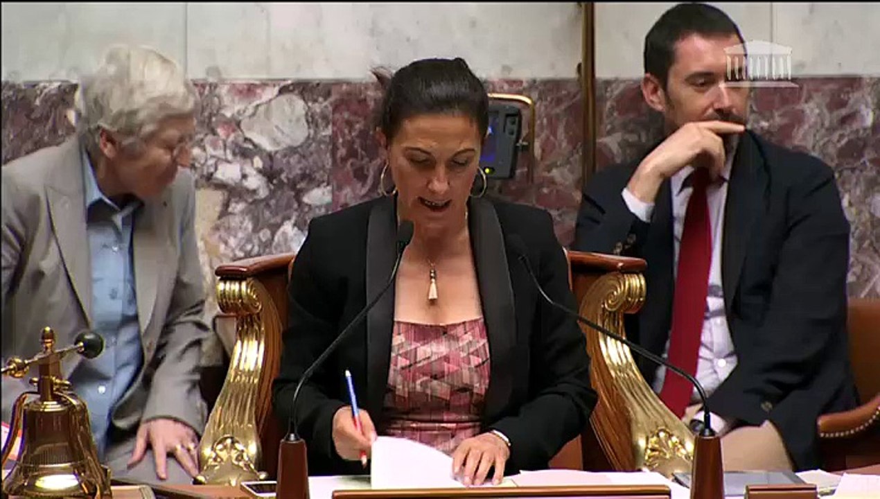 Droits des étrangers: article 10 étrangers malades