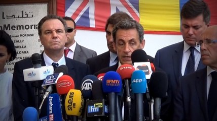 En voyage à Tunis, Sarkozy dérape sur l'Algérie