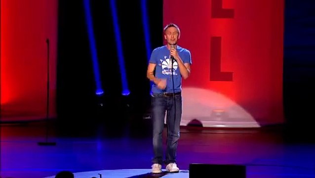 Russell Howard Right here Right now Live Excerpt- Justin Bieber, Lady Gaga & Twilight Mocked