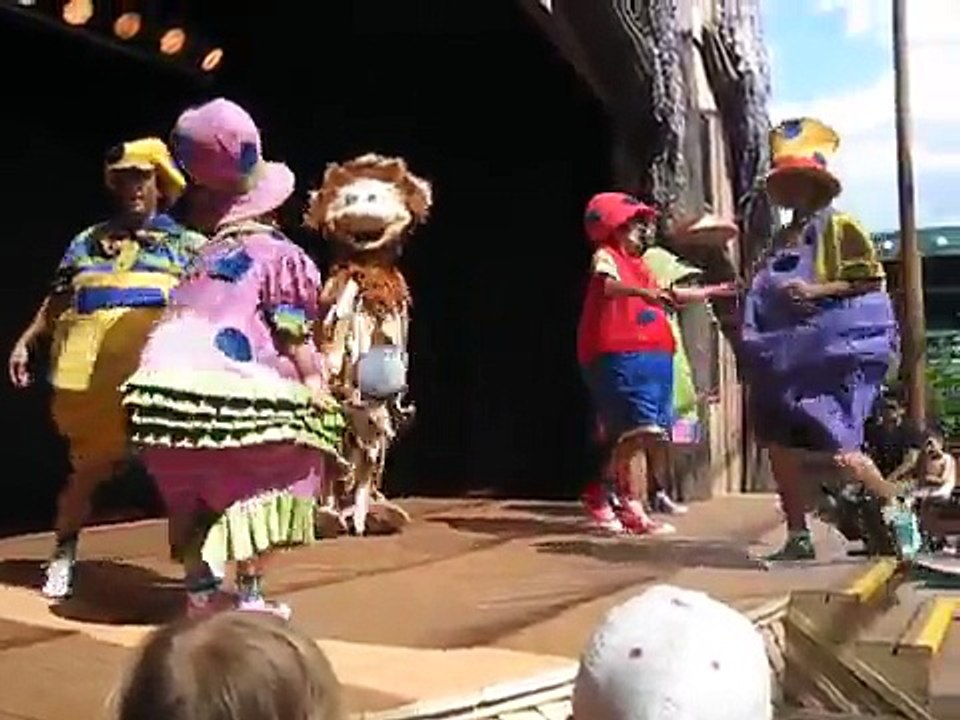 La Ronde: Au pays de Ribambelle 2012