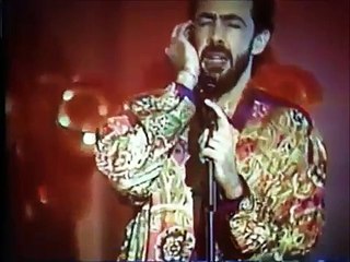 Juan Luis Guerra - Señales de humo en directo (HQ).wmv