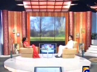 Zoheb Talks About The Trials of Nazia's Life (360p)