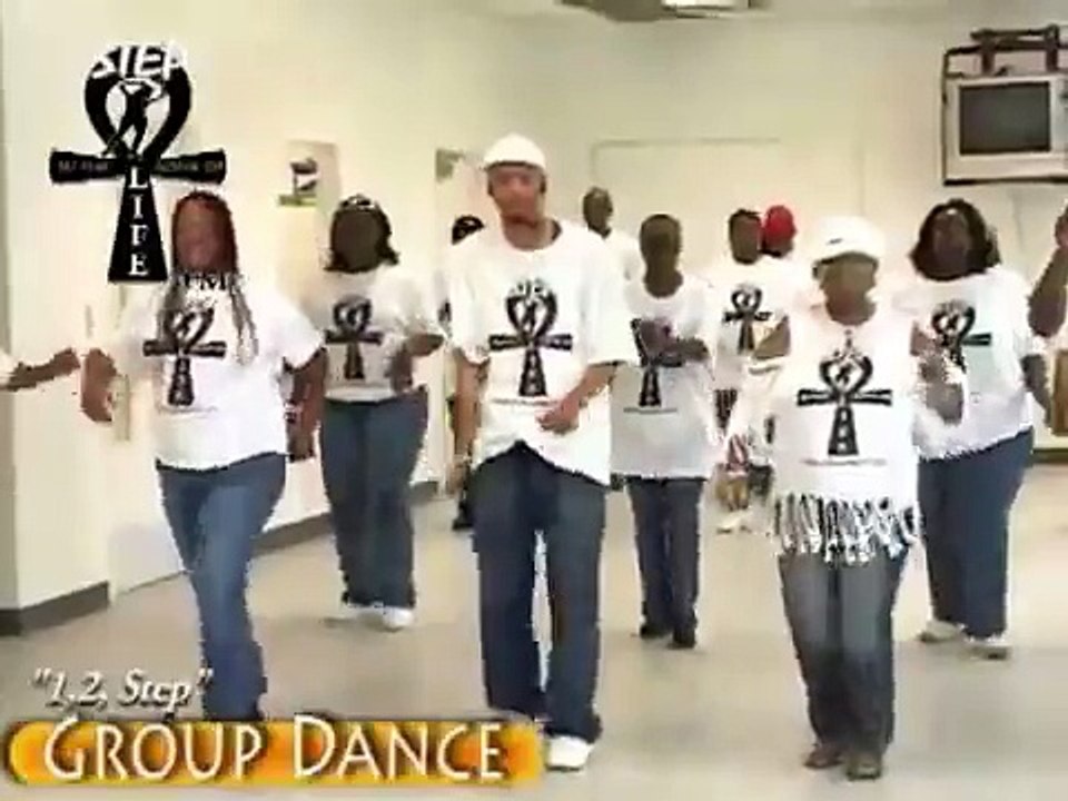 Step  / Line Dance - "Ciara 1,2, Step"