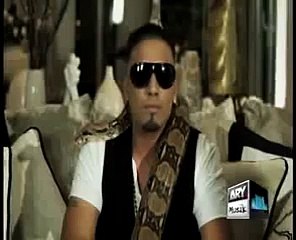 Imran Khan Amplifier facing Waqar Zaka's Dare