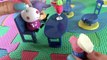 Peppa Pig en français. Peppa Pig et George font de glaces. Peppa Pig et George jouent avec