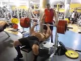 bench press 230kg(507lb) 3 reps Raw