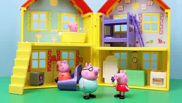 Peppa Pig DisneyCarToys Light Up with George Daddy and Mommy Pig Toys Review