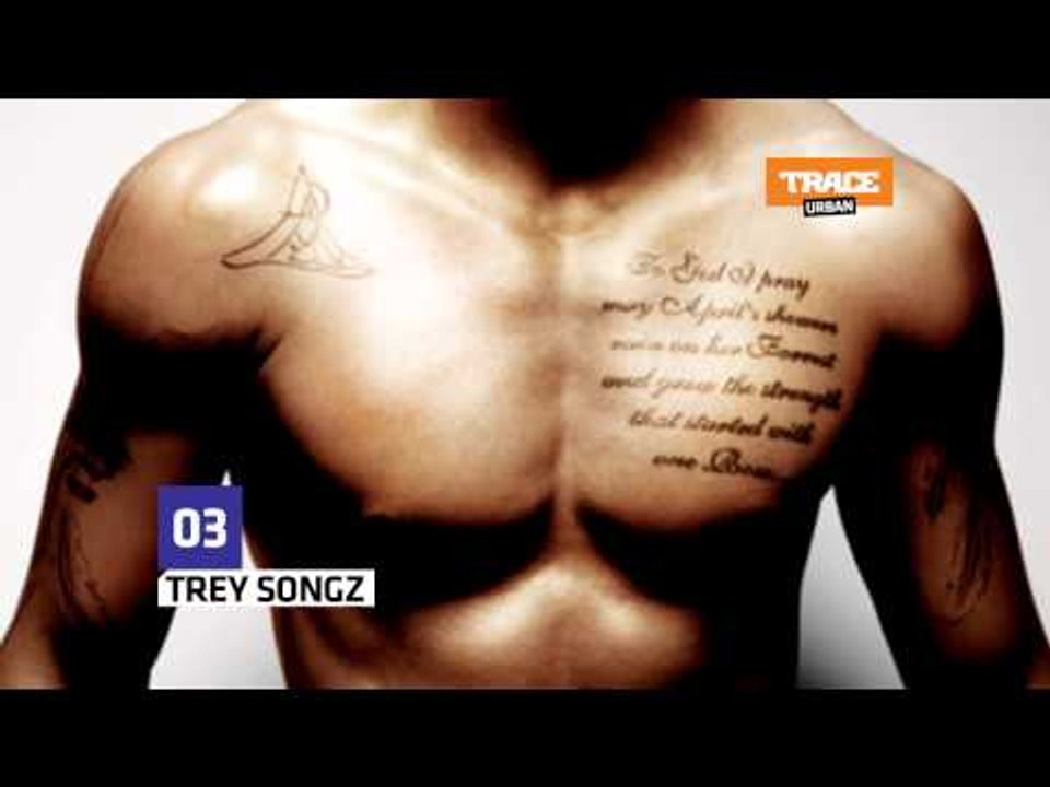 Les chanteurs aux abdos d'acier