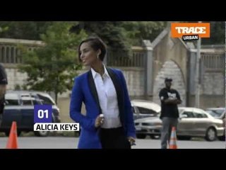 Les chanteuses les plus sexy en baskets