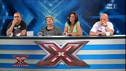 PROVINI A X FACTOR IL CANTANTE BALBUZIENTE STEFANO FILIPPONI SUPERA LA PROVA  SEI UN GRANDE ;)