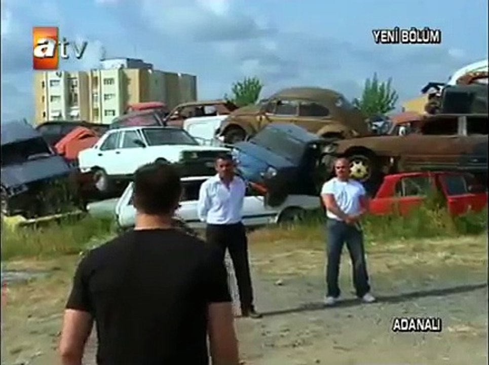 Adanalı - Maraz silahla show yapıyor www.emre-sen.tk