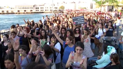 Kadıköy'de ''Savaşa karşı ses çıkar'' protestosu!
