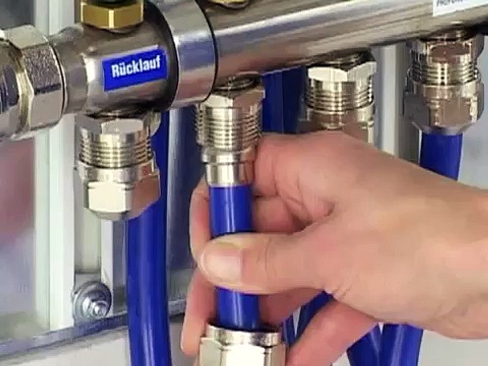 Montage JUPITER Trockenbau-Fußbodenheizung System IDEAL EPS mit Estrichziegeln