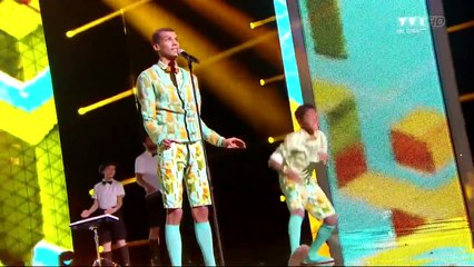 Stromae ft. Will.i.am - Papaoutai (NRJ Music Awards 2013)