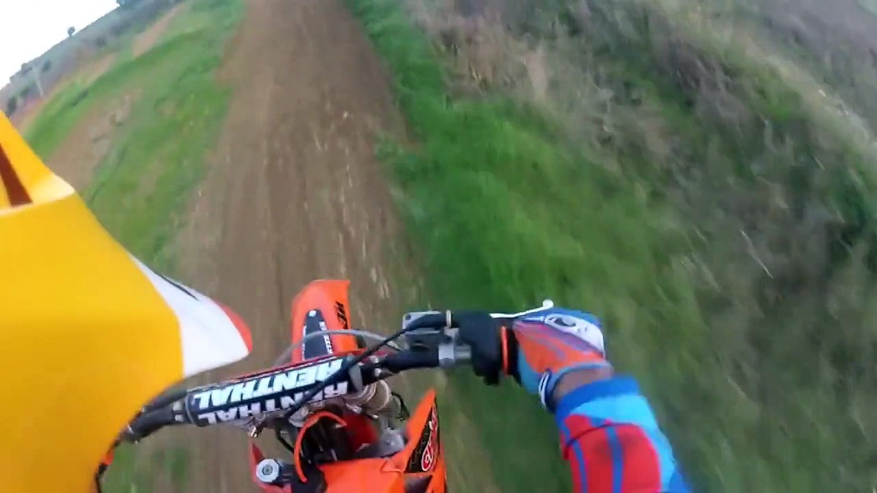 GoPro HD Hero2 - MotoCross Helmet Test - Angelo on KTM 125 SX T. Rattray Edition