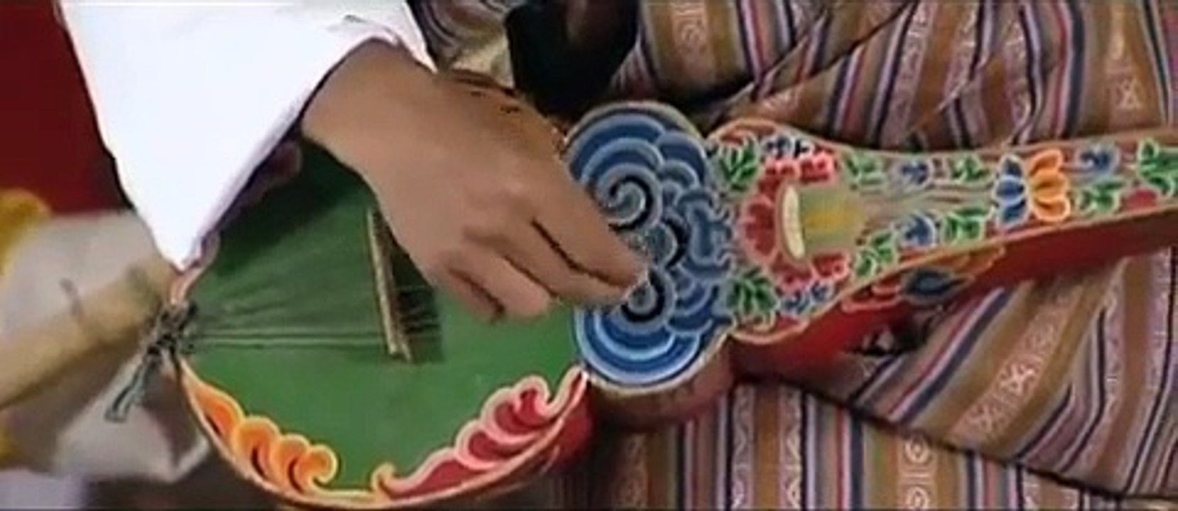 Bhutanese song from Yue gi bhu - Euden (slow)