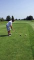 Golfista acerta bola em gaivota