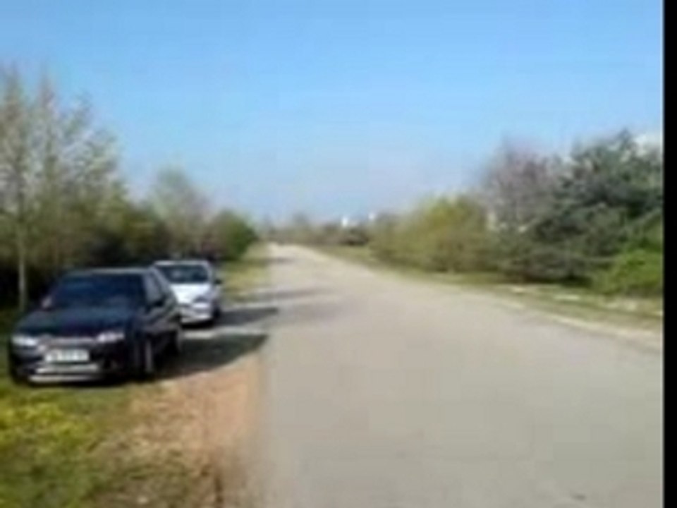 run sub VS ferrari