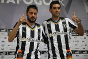 Botafogo apresenta dupla de uruguaios e Navarro diz que tem mais técnica que Loco Abreu