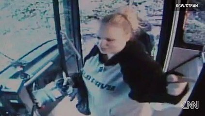 !!TWO WILLY GOATS TRIED THEIR BEST TO GET ON BUS IN VANCOUVER WASHINTON!!