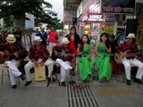COCO JAMBO-MERCY- OSOLEMIO-Ban nhạc Flamenco Tumbadora Biểu diễn âm nhạc đường phố Quảng Trường Đi Bộ Saigon
