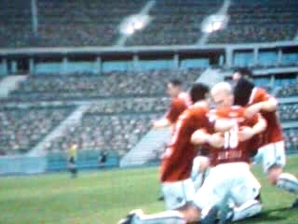 But lol une deux avec le poteau