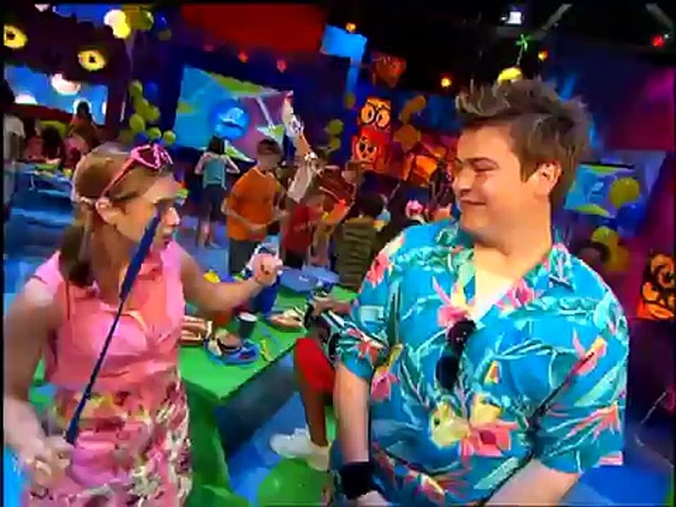 Cartoon Network Fridays Introduction Cartoon Network Summer '05