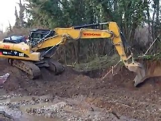 Caterpillar 323D Sava Excavator Remove Land