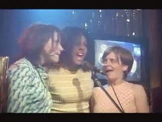 Playing the Field - s01e02 - Angie and Gabby