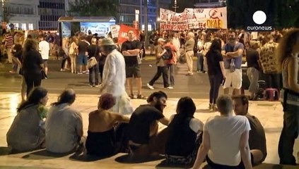 Greece: Anti-austerity protesters urge MPs to reject second raft of reforms