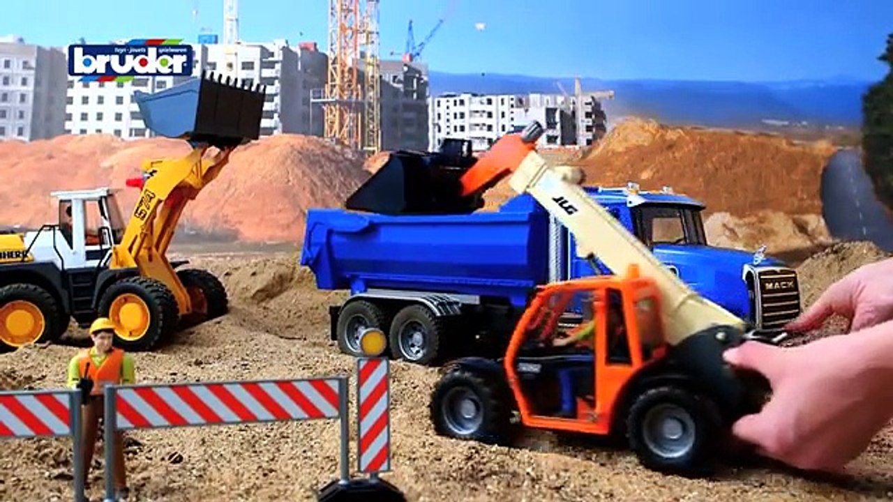 Cartoons about cars - tractors, Jeeps, Pogruzhchiki Developing a cartoon for children
