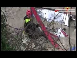 TG 22.07.15 Recuperato cadavere in auto