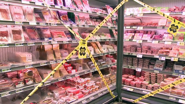 Cochons, purin… les agriculteurs en colère ont le sens du spectacle